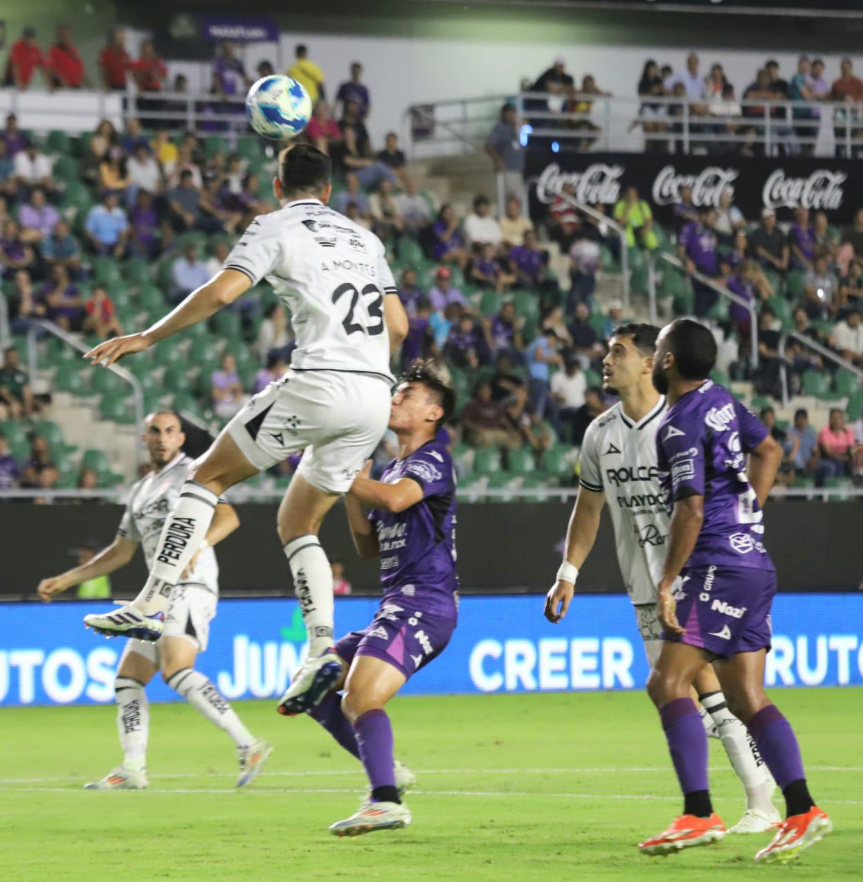 $!Mazatlán FC y Necaxa dividen puntos en El Encanto tras un tedioso empate sin goles