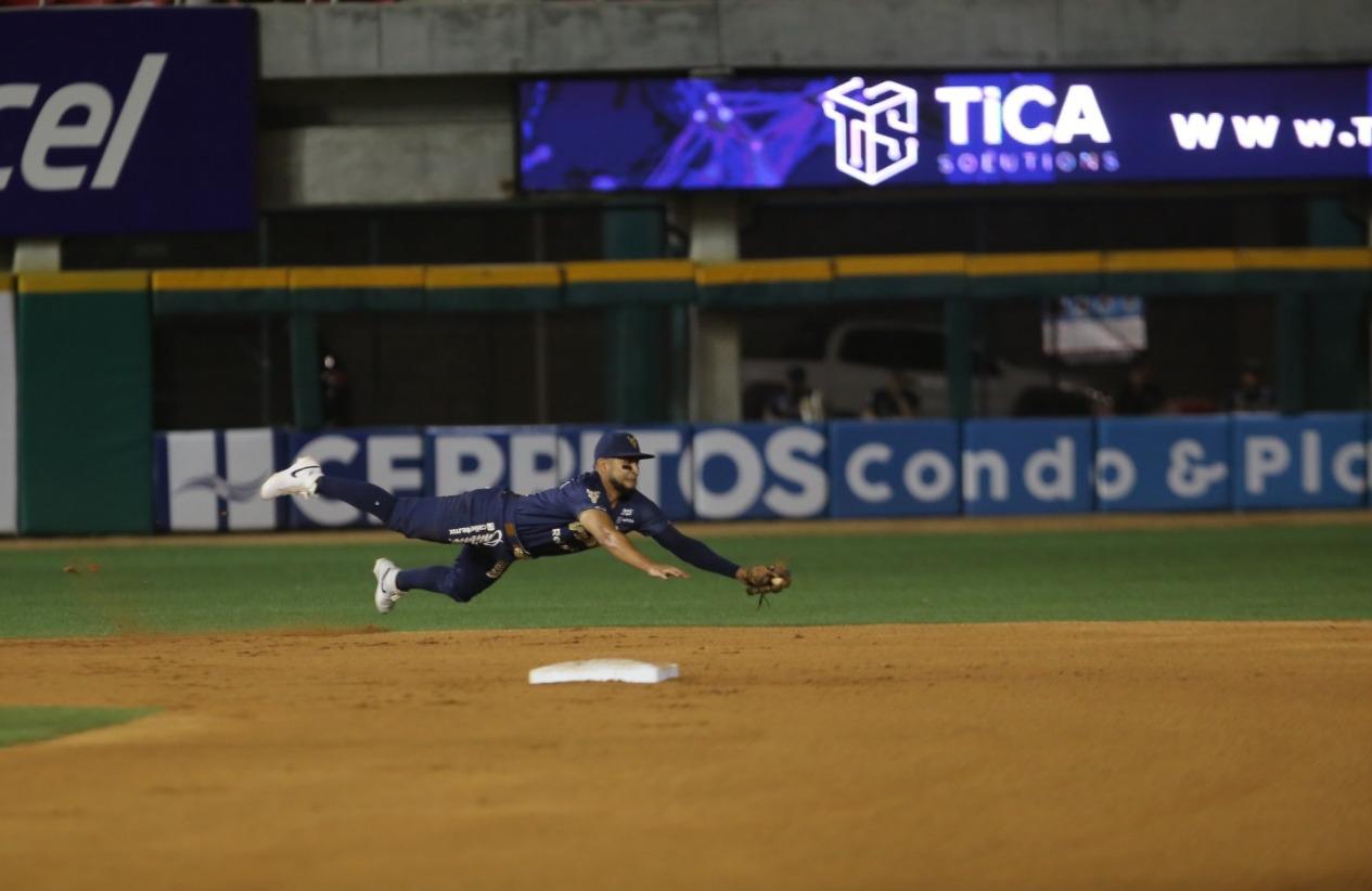 $!Venados vio frenada su racha al iniciar serie con Charros en el Teodoro Mariscal