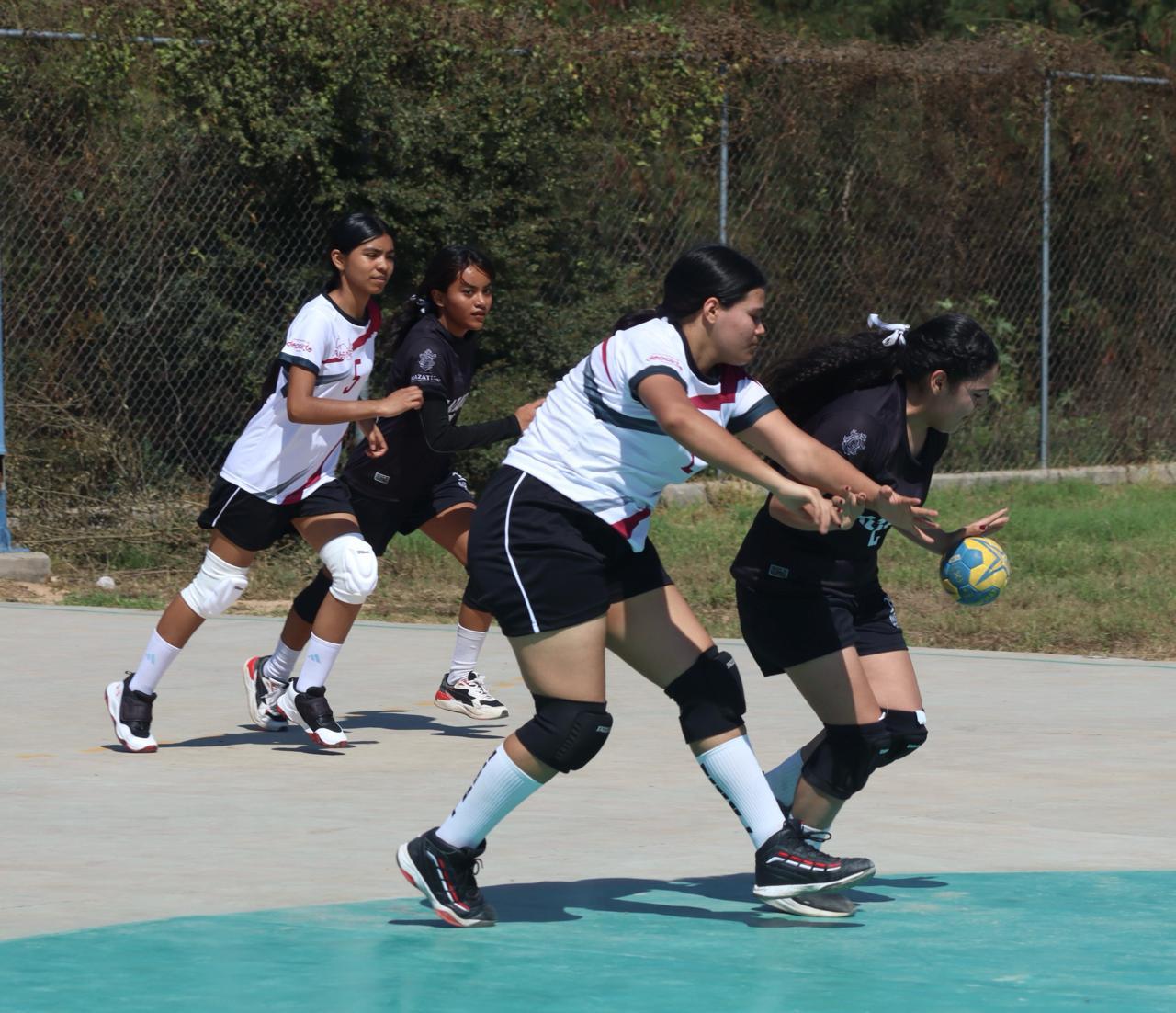 $!¡Tricampeonas estatales! Mazatlán vuelve a dominar en handball