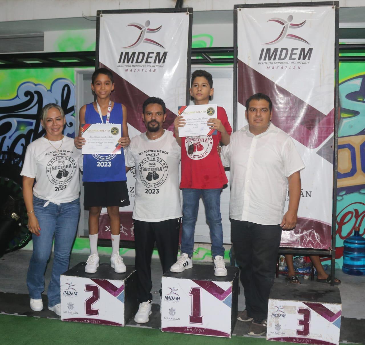 $!Culmina con éxito Torneo de Box Amateur José ‘Loco’ Becerra