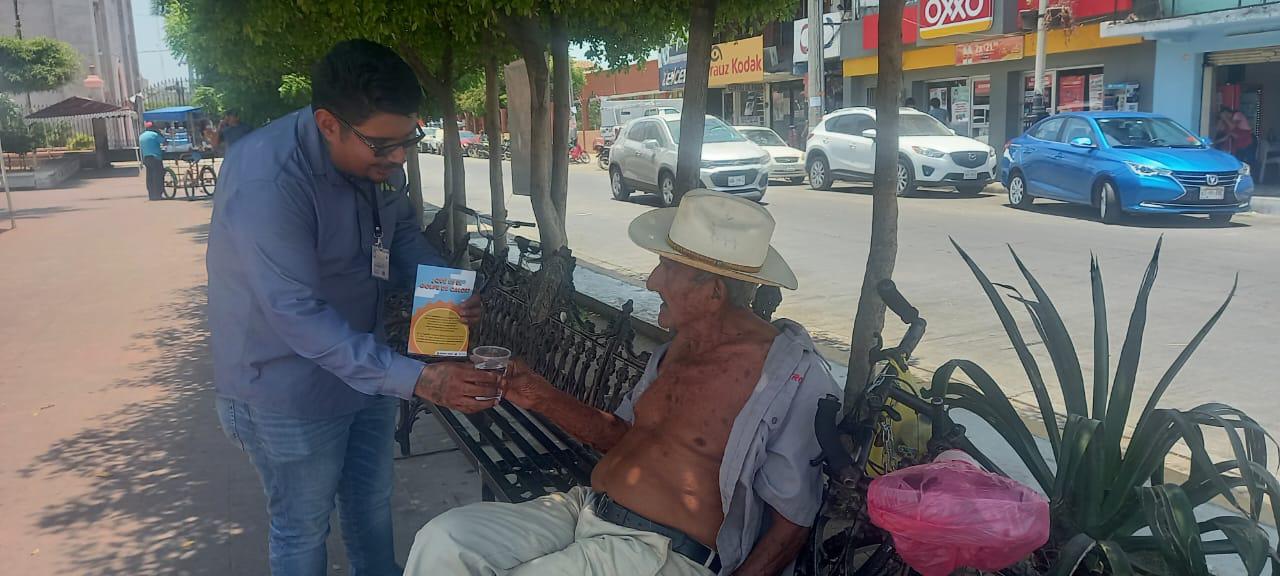 $!Instala Salud punto de hidratación en Escuinapa