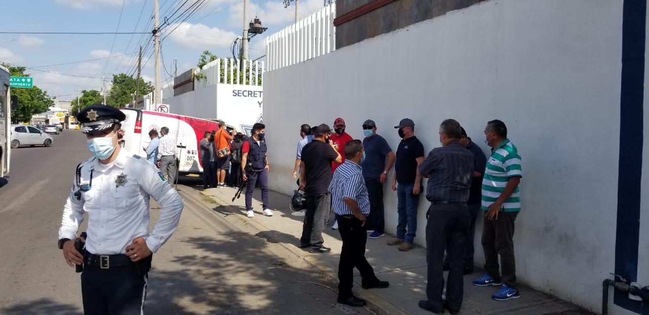 $!Policías municipales acusan al Gobierno de Culiacán de condicionar su quincena