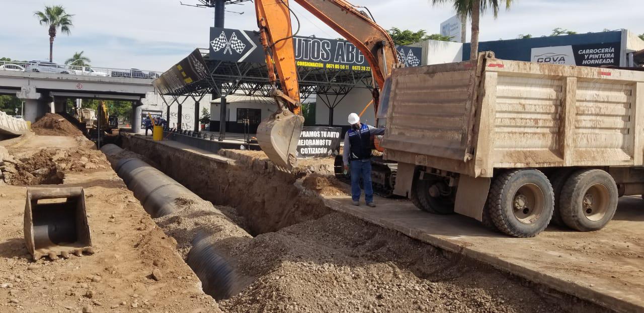 $!Se espera que en 8 días se abra al tránsito vehicular el tramo del Puente Negro en Culiacán