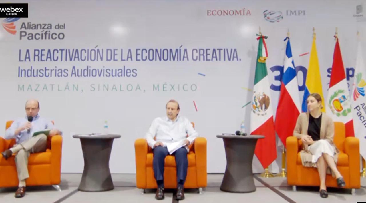 $!‘México es creatividad’: Tatiana Clouthier