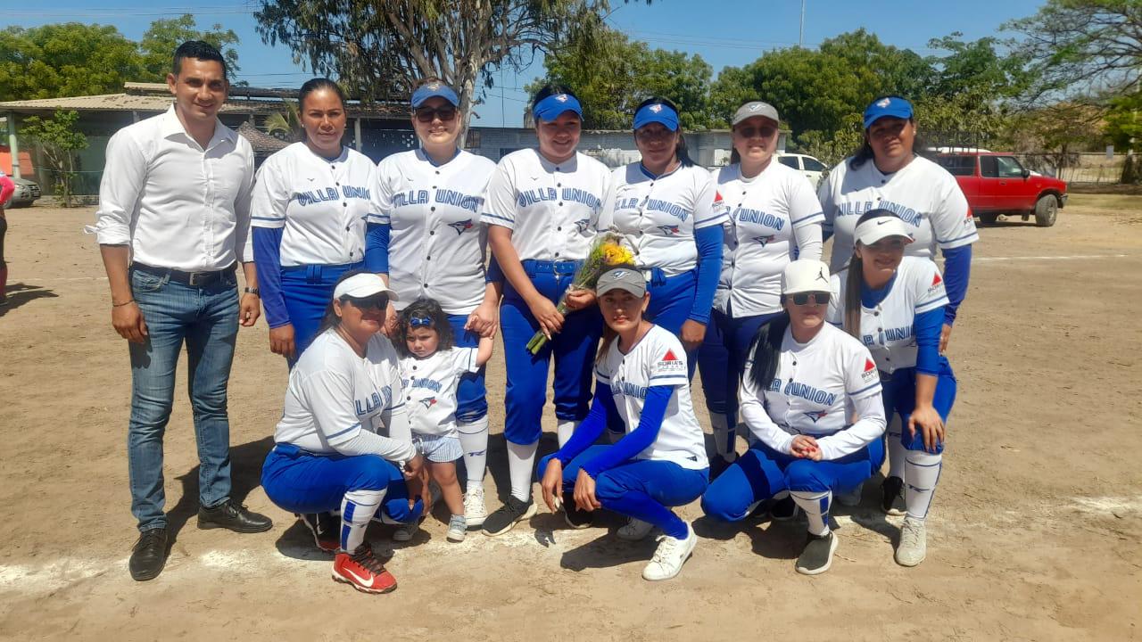 $!Potente arranque de Rojas de Villa Unión en Softbol Femenil Campesina Río Presidio