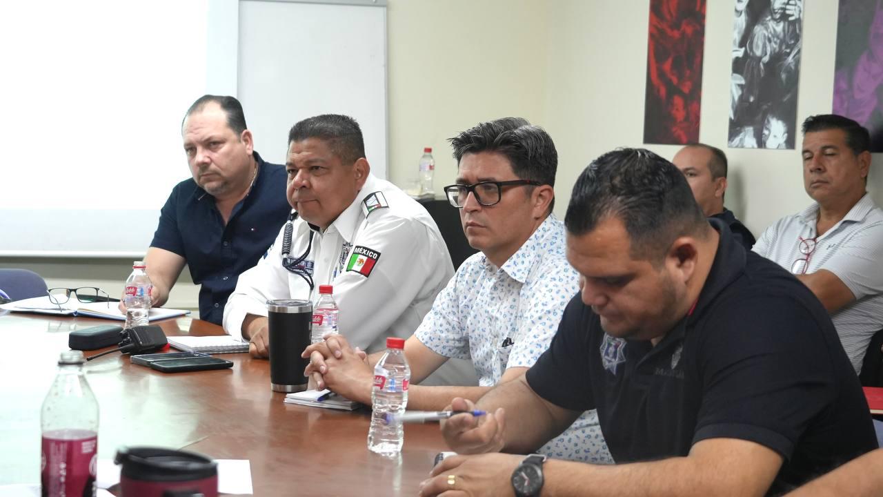 $!A la reunión acudieron diversos servidores públicos.