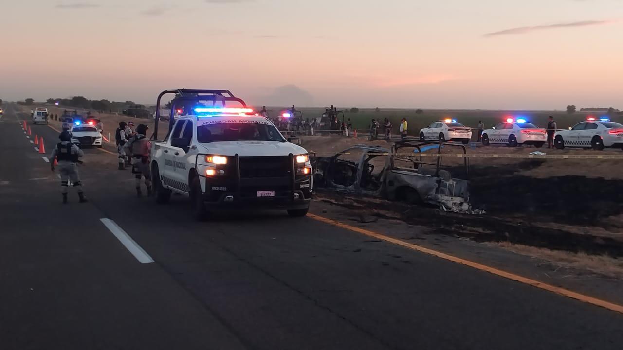 $!Un muerto y 6 heridos de la Guardia Nacional deja accidente de carretera en Navolato