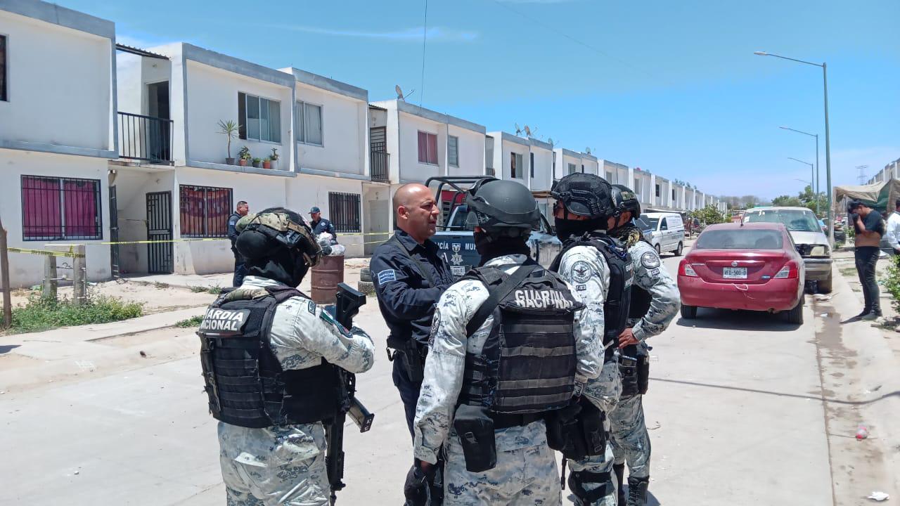 $!Asesinan a dos mujeres y un hombre dentro de un domicilio en San Fermín, al norte de Culiacán