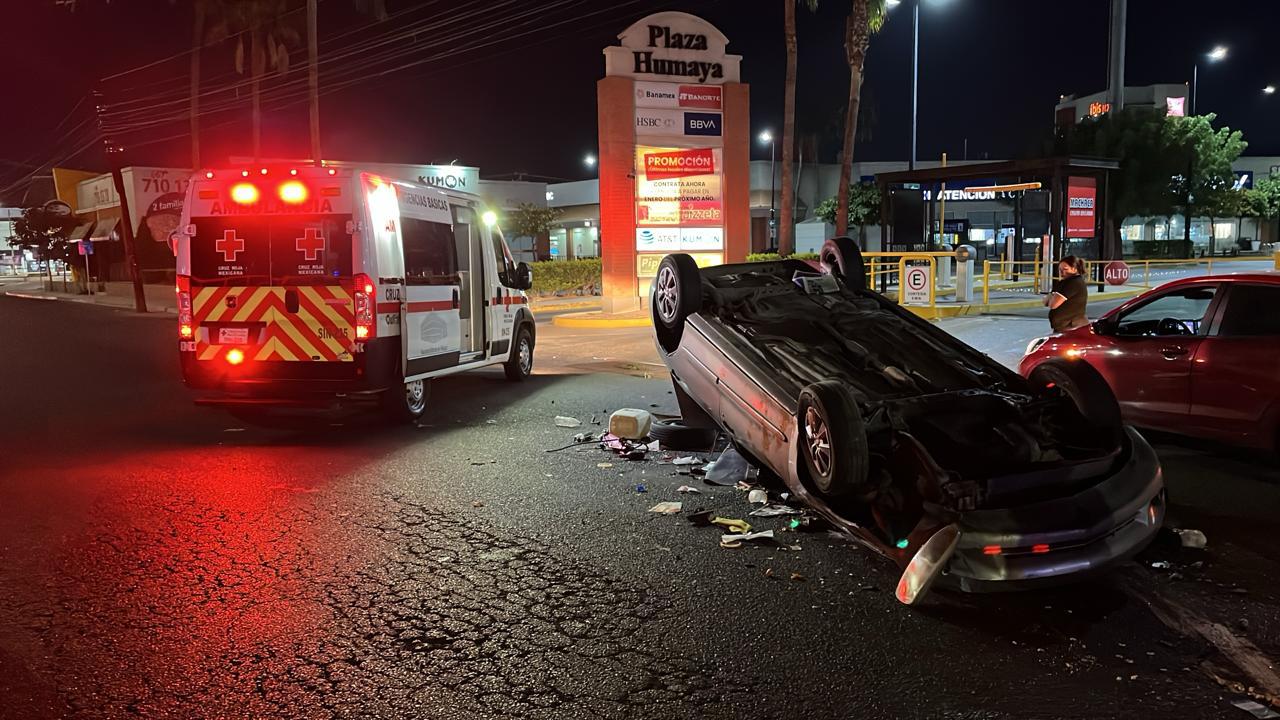 $!Aparatoso choque en puente de El Valle resulta en saldo blanco, en Culiacán