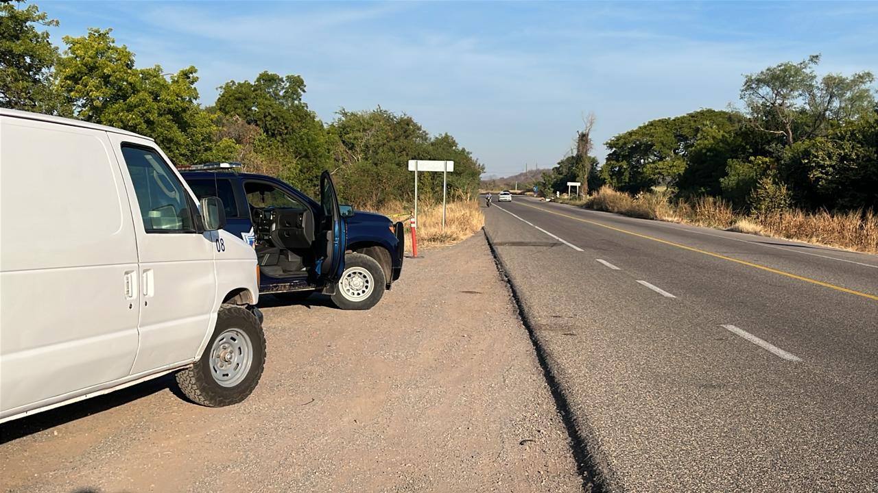 $!Localizan a hombre asesinado a balazos en la entrada al poblado Agua Salada, en Mocorito