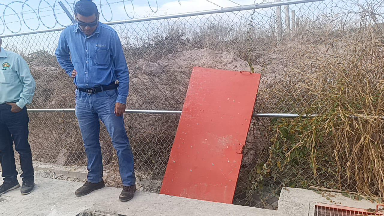 $!Vandalizan canales de riego de la presa Santa María