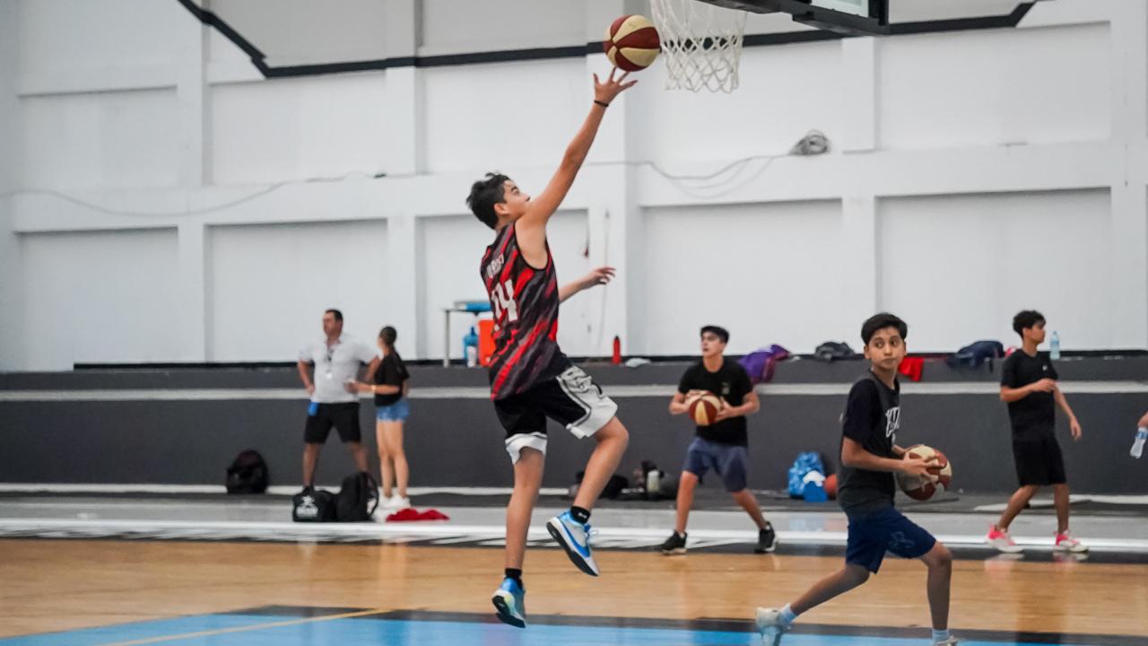 $!Multitudinaria respuesta tiene Venados Basketball en su tryout