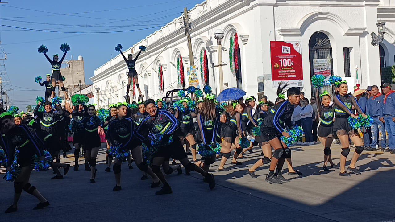 $!Realizan desfile de la Revolución Mexicana en Escuinapa con cuatro horas de duración