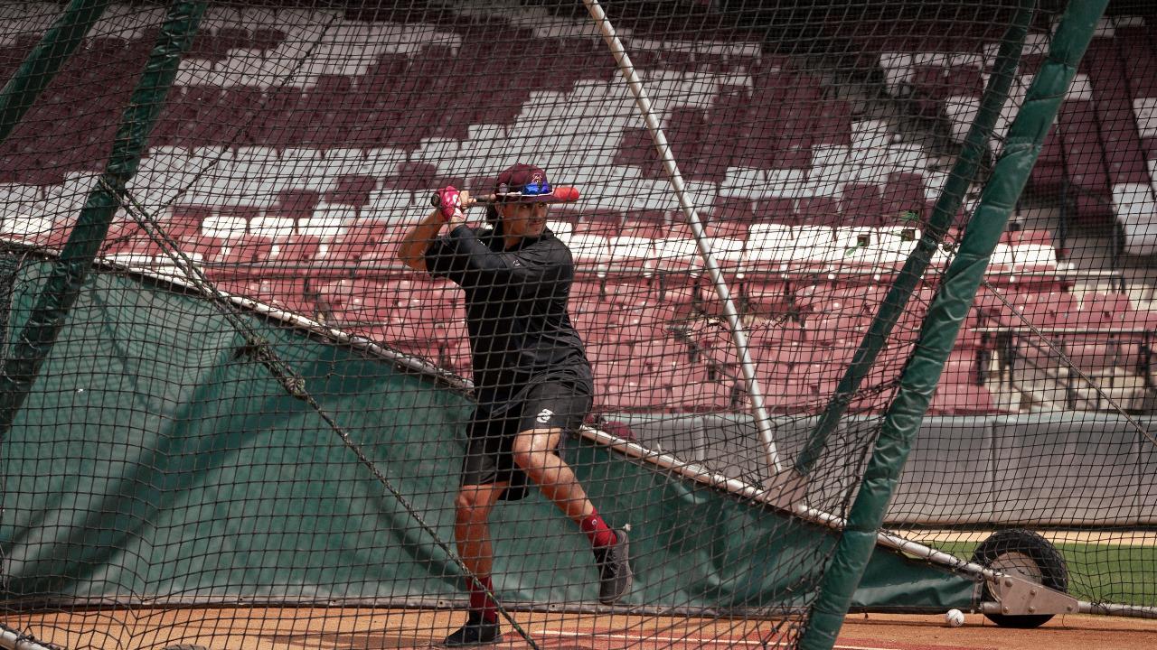 $!Víctor ‘Sherman’ Castañeda se incorpora a la pretemporada de Tomateros de Culiacán