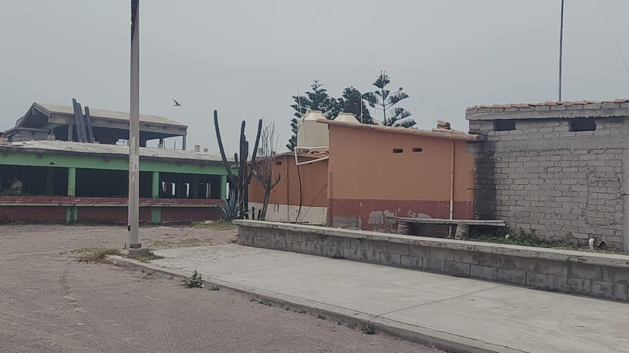 $!Restaurantes en playa El Caimanero aseguran tener buenos resultados en afluencia de visitantes