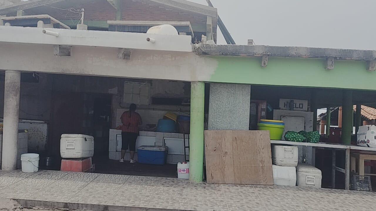 $!Restaurantes en playa El Caimanero aseguran tener buenos resultados en afluencia de visitantes