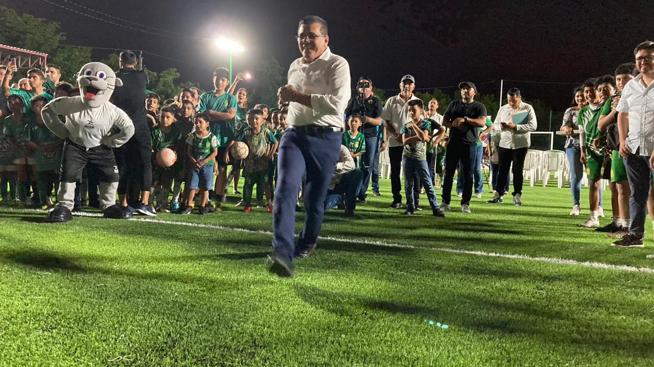 $!Rehabilitan espacio deportivo La Foresta; piden apoyo de seguridad