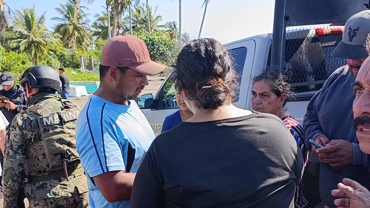 $!Camilo abrazó a sus familiares tras 50 horas perdido en altamar