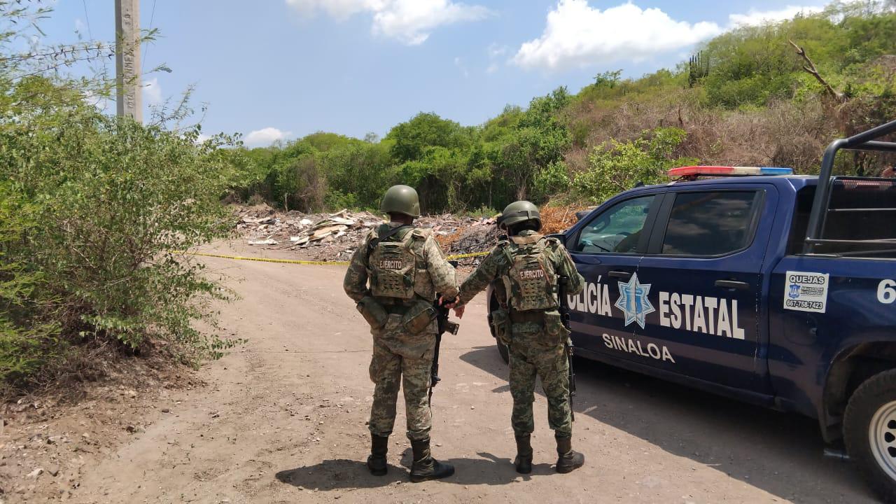 $!Con una bolsa en la cabeza localizan a un hombre sin vida en la colonia El Barrio, Culiacán