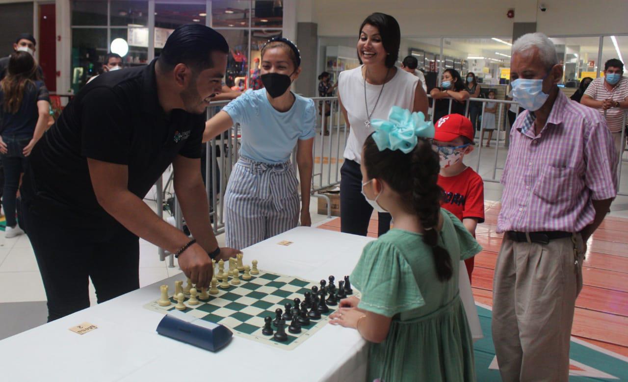 $!Ajedrecistas de Durango, Villa Unión, Concordia y Mazatlán participan en Primer Torneo Imdem- Imju