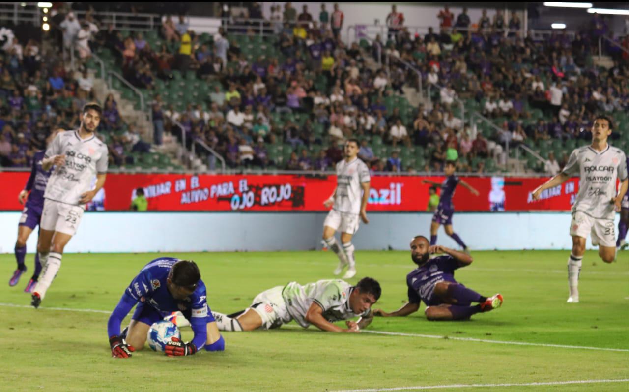 $!Mazatlán FC y Necaxa dividen puntos en El Encanto tras un tedioso empate sin goles