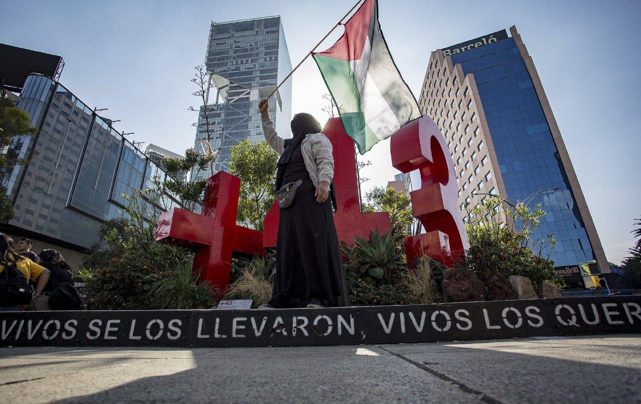 $!Miles se movilizan en la CDMX en apoyo a Palestina y exigen un alto al conflicto en Gaza