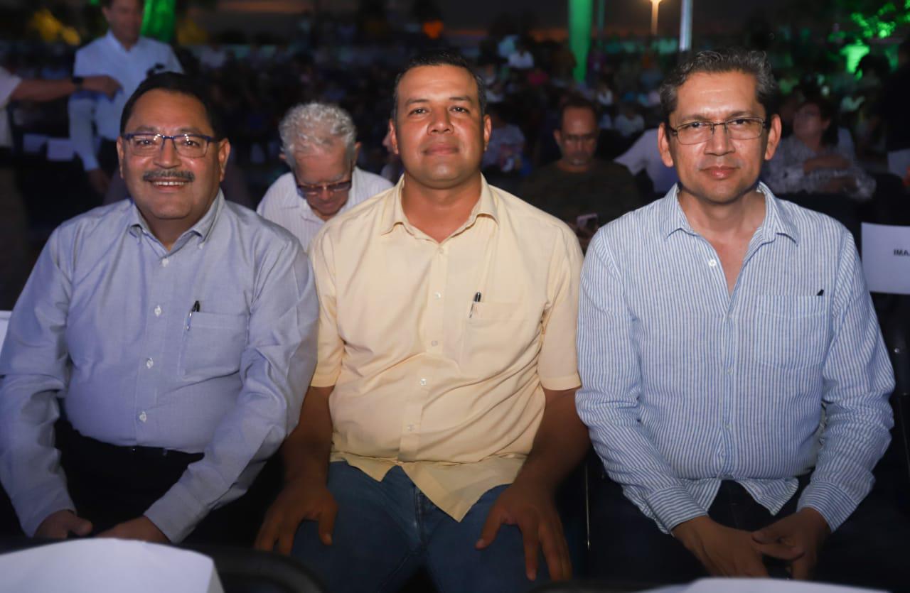 $!Javier Pérez, Antonio Quevedo y Luis Enrique Cruz.