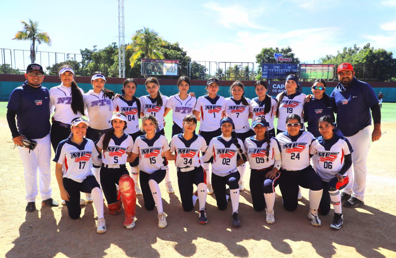 $!Muy superior Culiacán en zonal de softbol