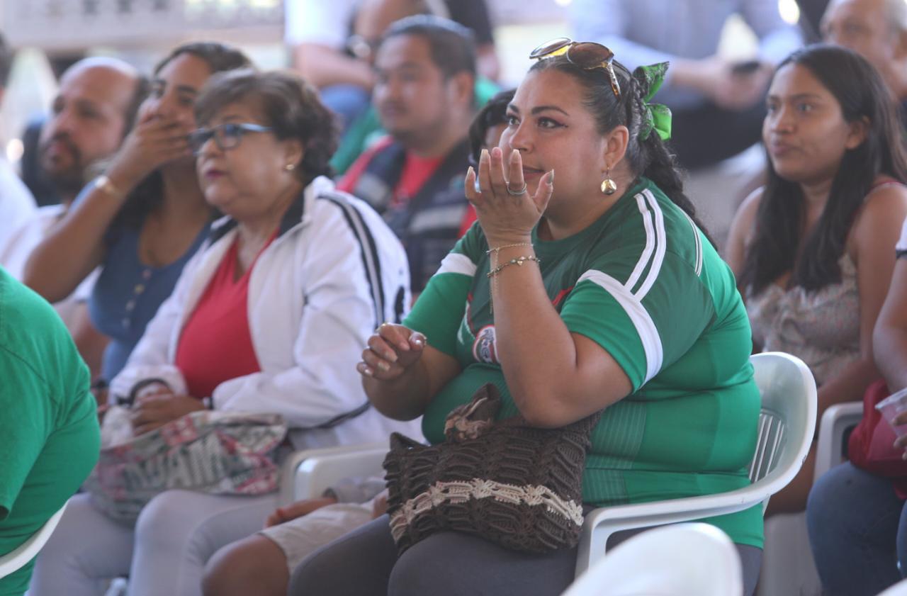 $!Emociones encontradas dejaron los goles de Argentina entre la afición mexicana en Mazatlán