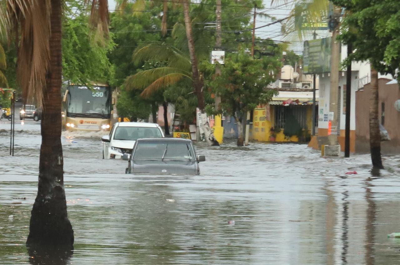 $!Hay 211 colonias en Mazatlán en riesgo por inundaciones esta temporada de lluvias: Conselva