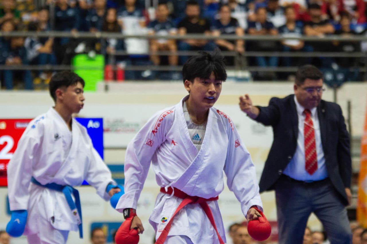 $!Se baña en oro Kaito Yoshii, en los Nacionales Conade de karate