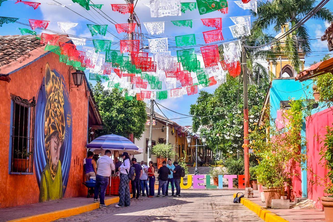 $!Alcalde de Mazatlán invita a la ciudadanía a visitar El Quelite