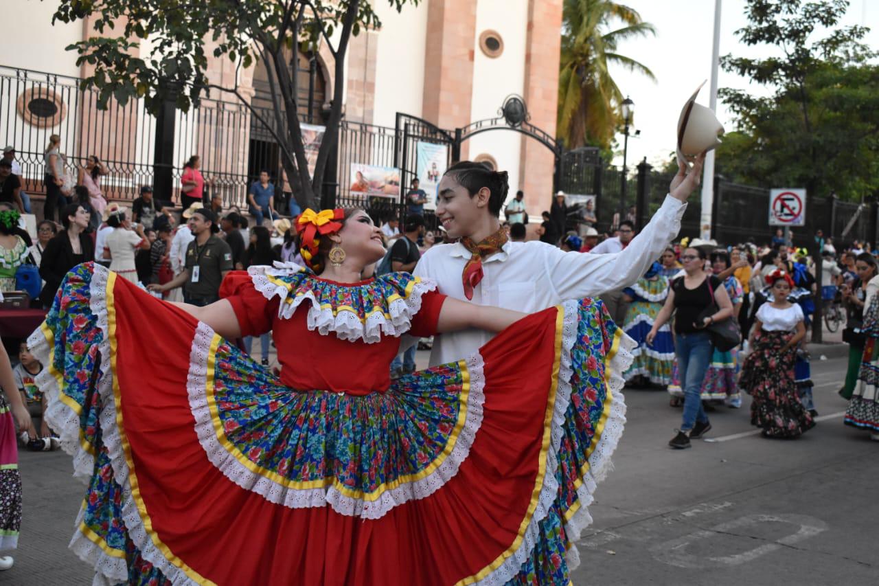 $!Montan en Culiacán la coreografía monumental ‘Así baila Sinaloa’