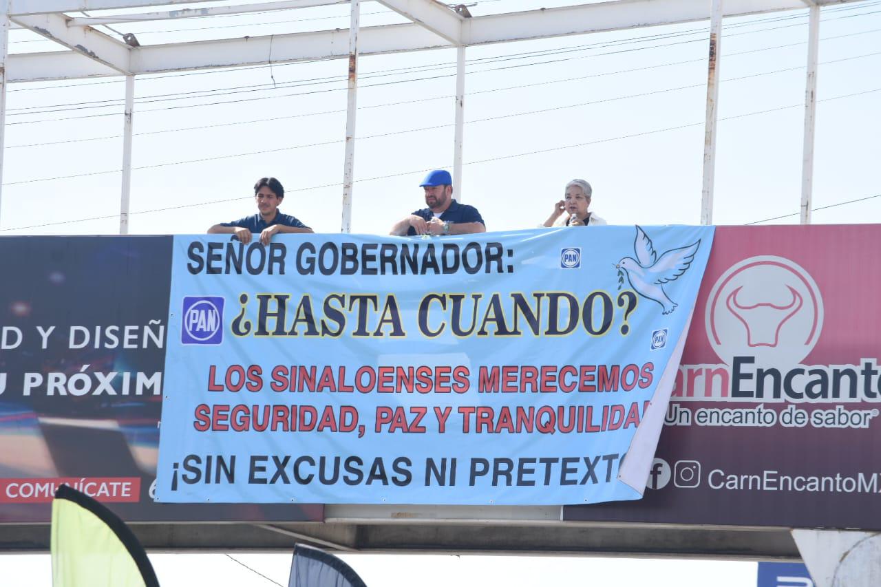 $!Inundan con exigencias de seguridad a funcionarios de Sinaloa