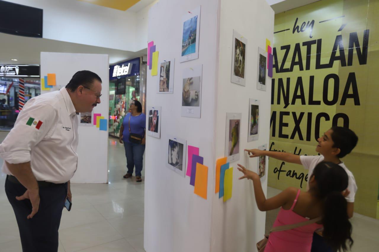 $!En la exposición se pueden apreciar fotografías sobre la alegría de niños, familias, paisajes, imágenes de animales y paisajes.