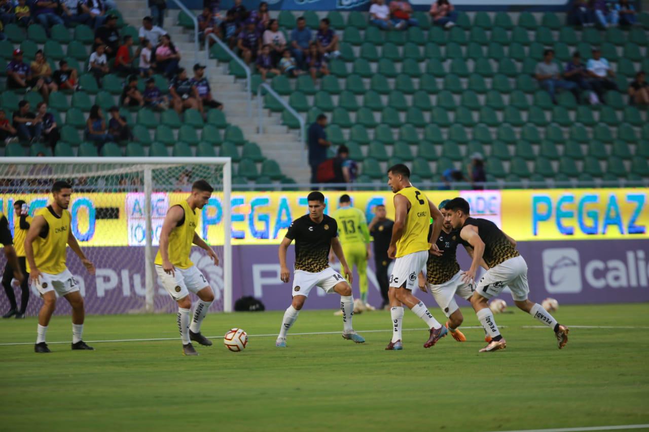 $!Ambiente de fiesta total para presenciar el ‘Clásico de Sinaloa’