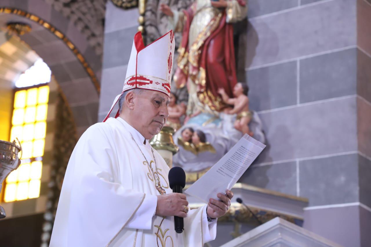 $!Celebra Obispo de la Diócesis de Mazatlán 50 años de ordenación sacerdotal