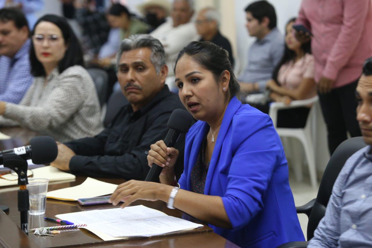 $!Aprueba Cabildo por mayoría remoción del Secretario del Ayuntamiento de Mazatlán