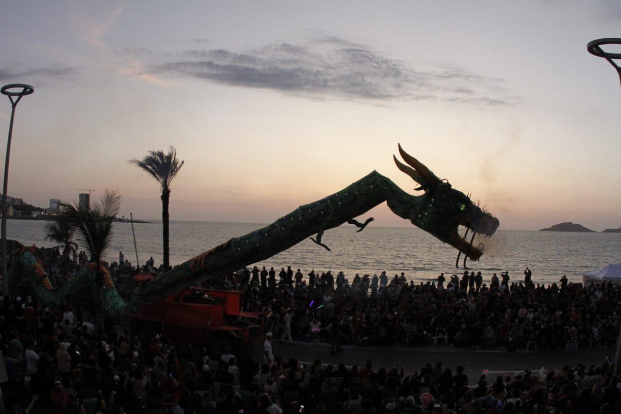 $!Deslumbra el desfile del Carnaval de Mazatlán 2023