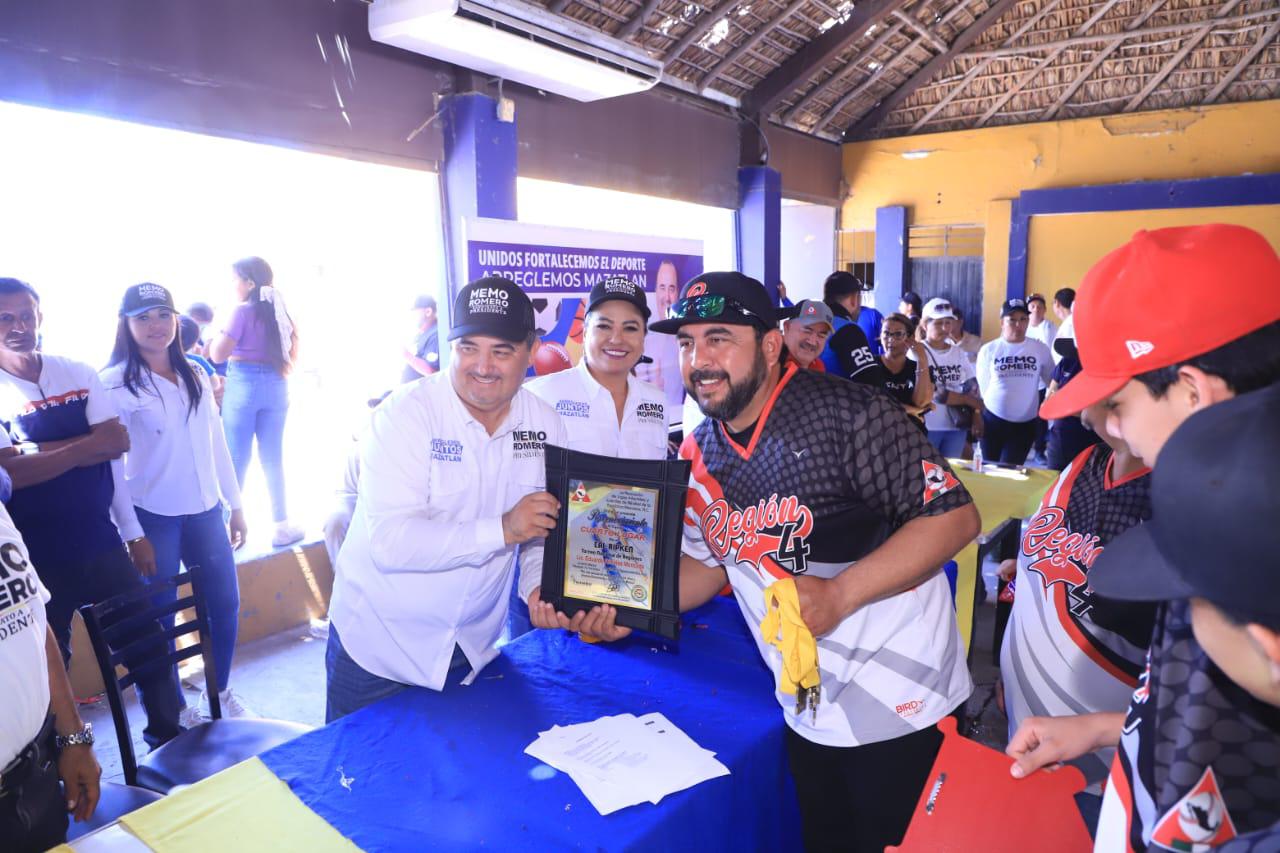 $!Premian a lo mejor del beisbol Infantil y Juvenil del Muralla