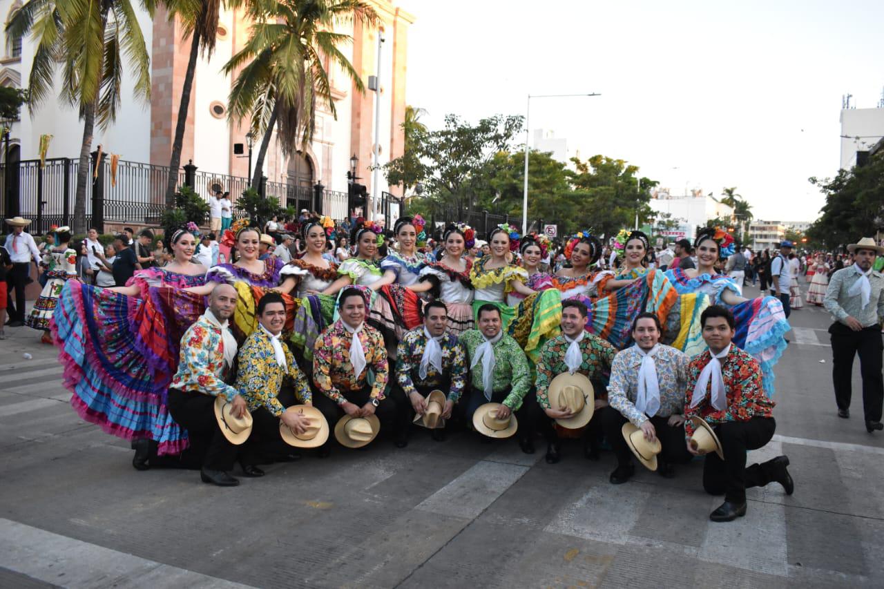 $!Montan en Culiacán la coreografía monumental ‘Así baila Sinaloa’