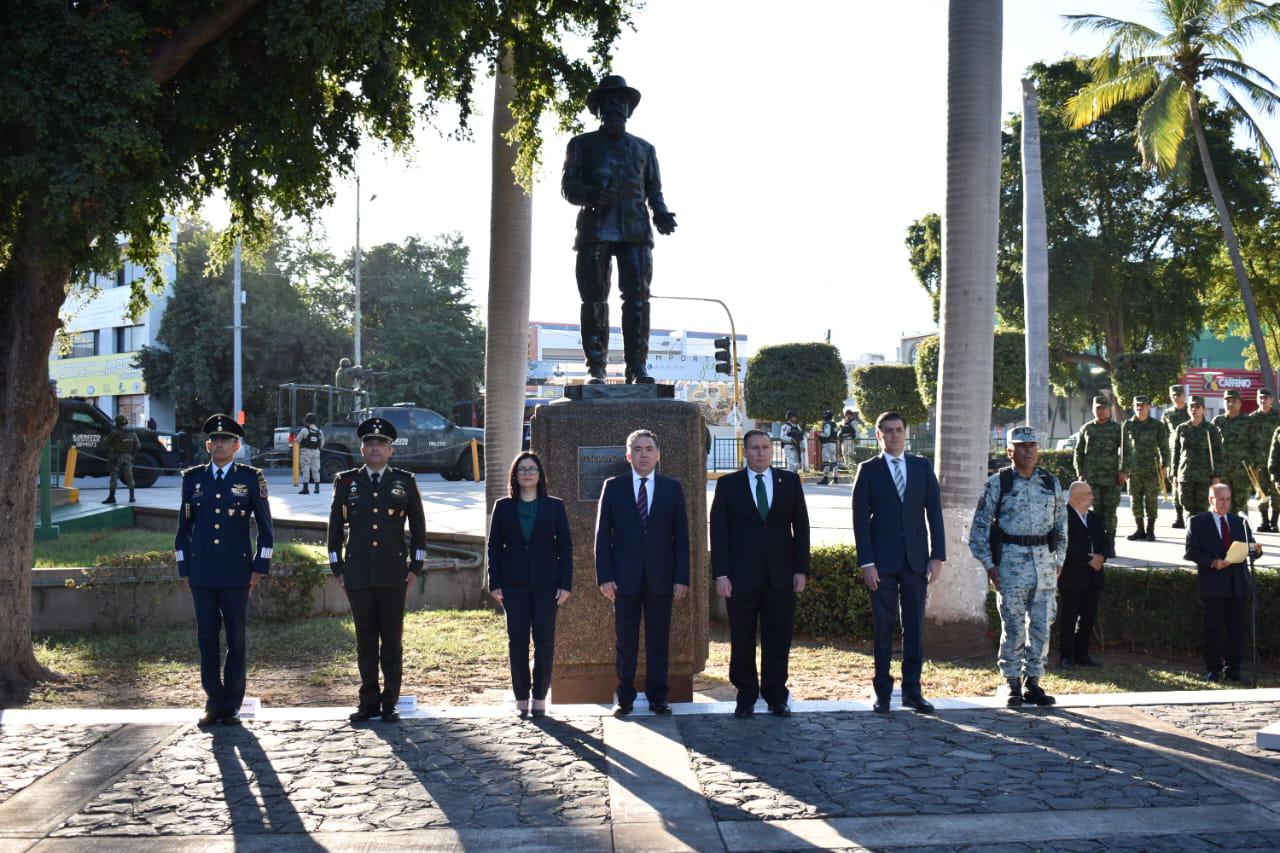 $!Conmemoran en Sinaloa el 106 aniversario de la Constitución Mexicana