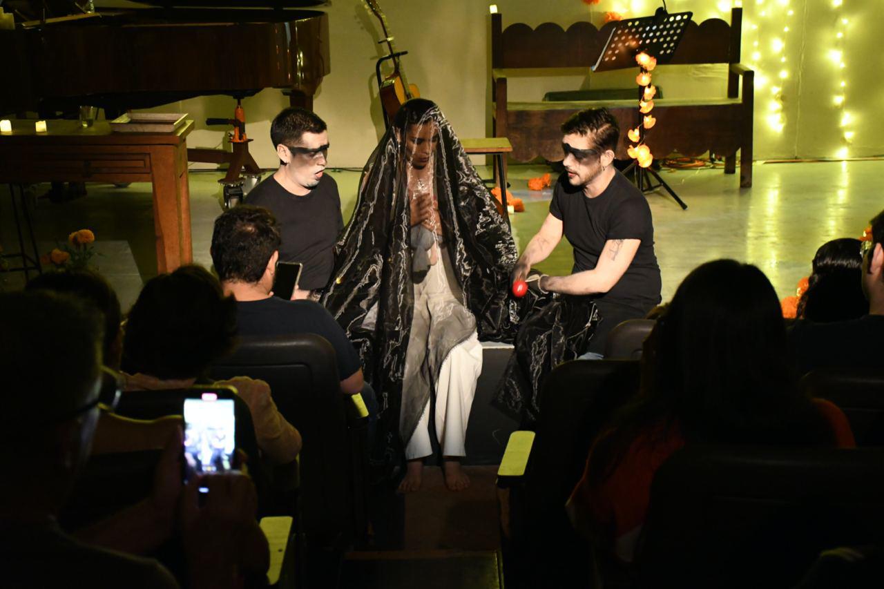 $!En la segunda parte del programa los artistas deleitaron melodías como “El jinete”, “Las flores del campo santo”, “Bodas negras”, “El cristal”, “Noche de ronda” y “Montón de tierra”.