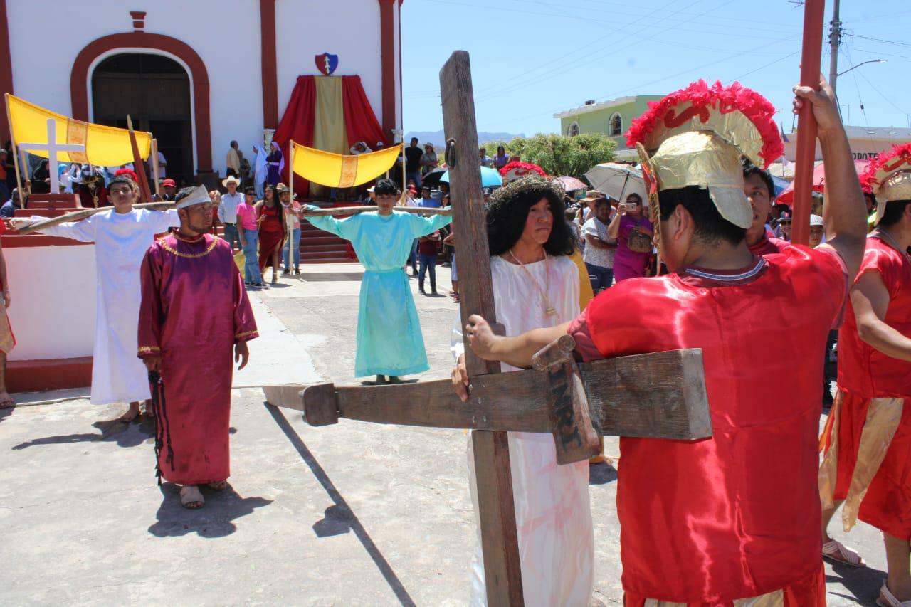 $!Se cumplen 322 años del tradicional Viacrucis de la comunidad indígena de Matatán