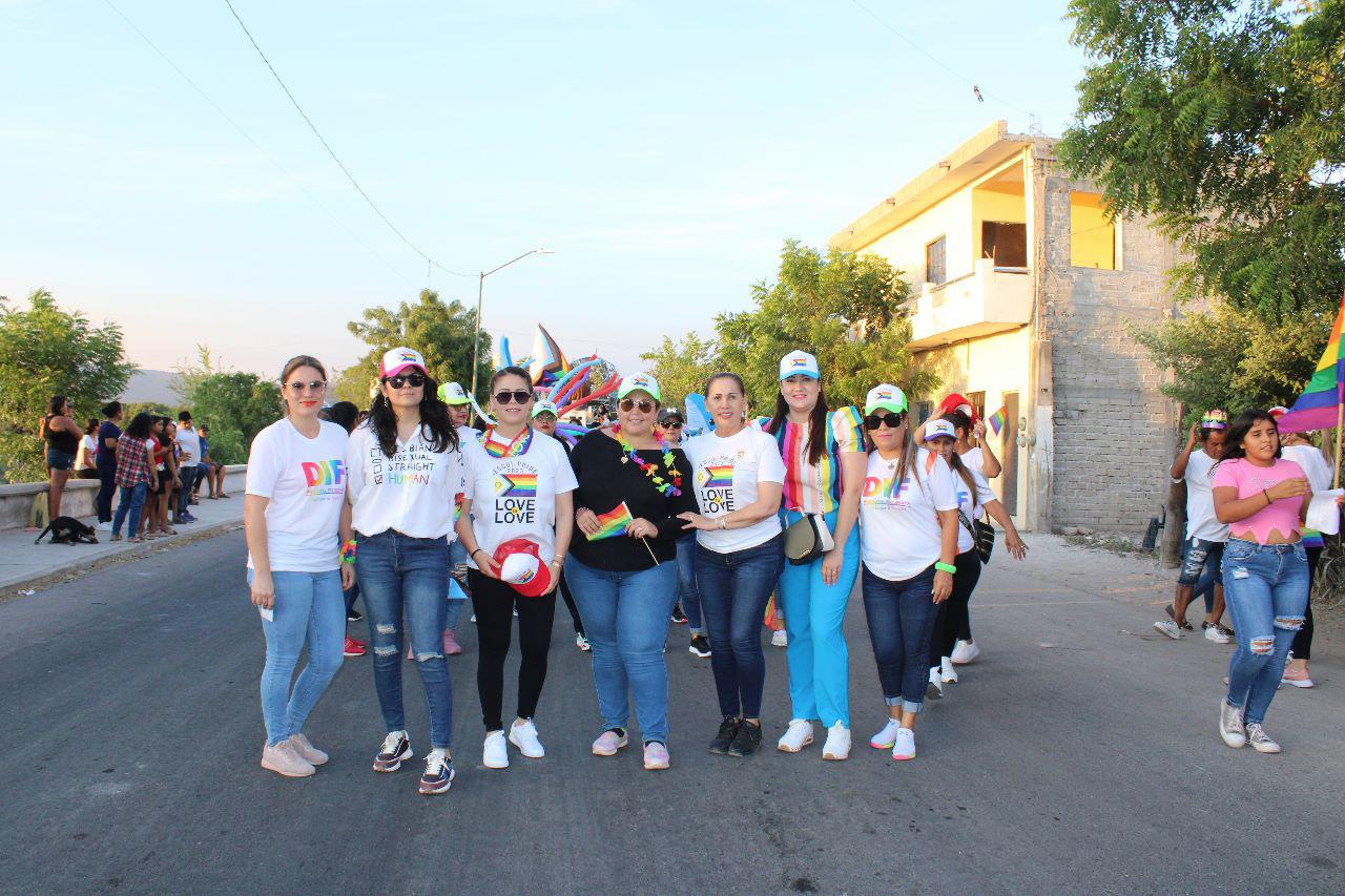 $!Marcha comunidad LGBTQ+ de Escuinapa por la justicia y los crímenes de odio