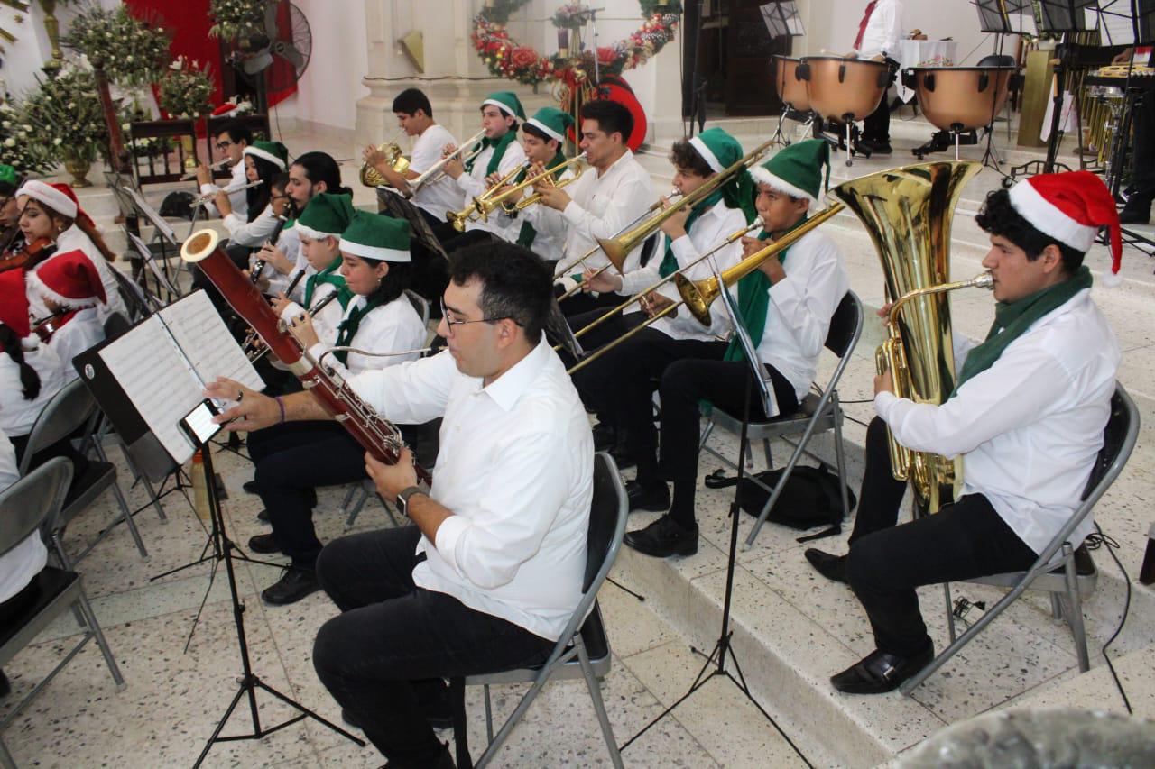 $!Orquesta y coro de Rosario celebran tradicional concierto navideño