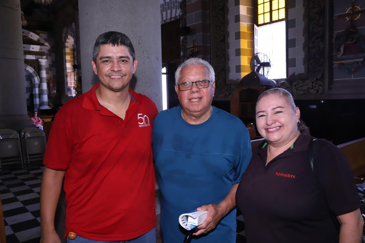 $!Iván Zúñiga, Marco Antonio Aguiluz y Marisela González.