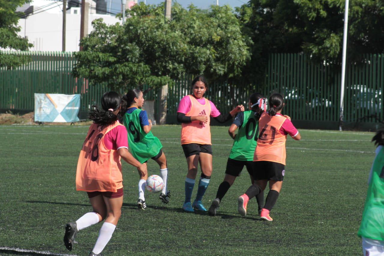 $!Gran respuesta en Mazatlán a visorías de Academia Femenil FIFA-FMF