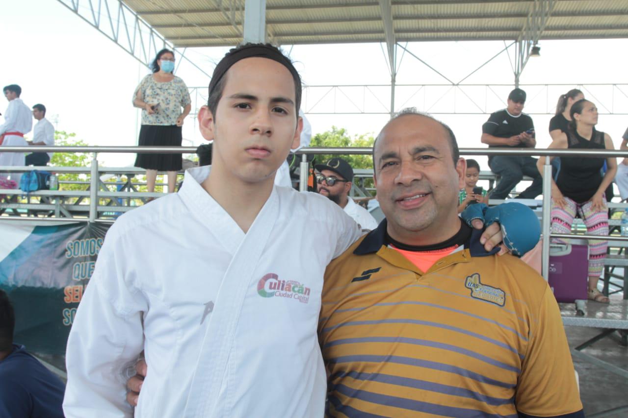 $!Más de un centenar de culichis buscan arrasar en la Copa Anual de Karate Noroeste