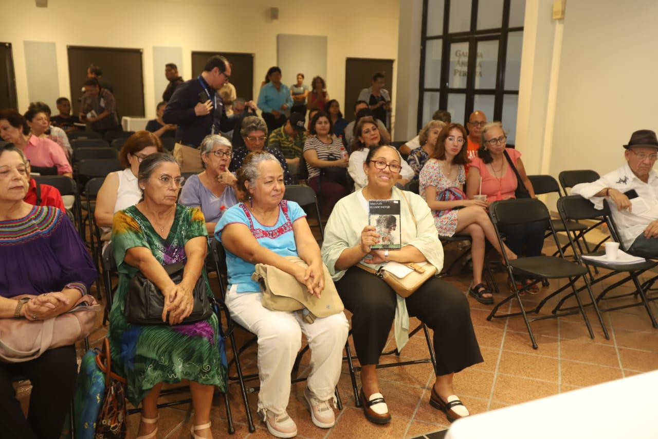 $!La presentación se llevó a cabo en la Galería Ángela Peralta.